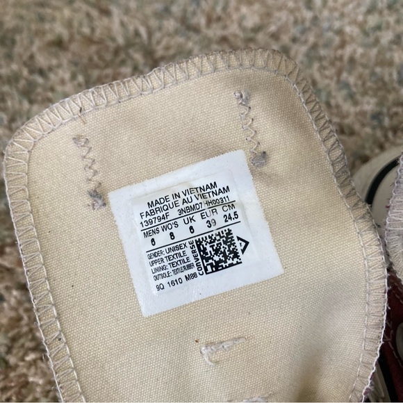 Converse Chuck Taylor Low Top Shoes Maroon Size W8 M6 - Picture 7 of 8